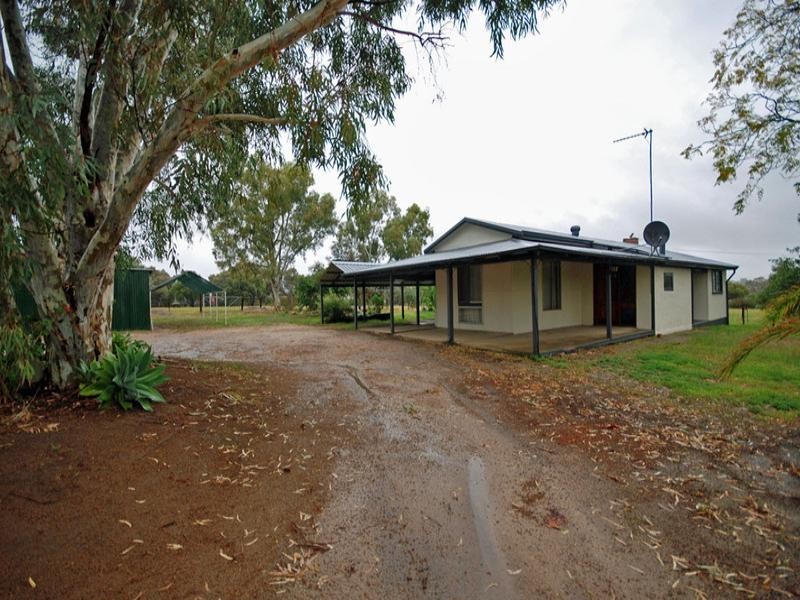 5 Pitt Street, Pingelly WA 6308