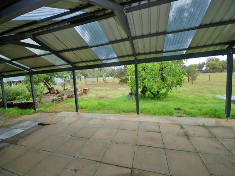 5 Pitt Street, Pingelly WA 6308