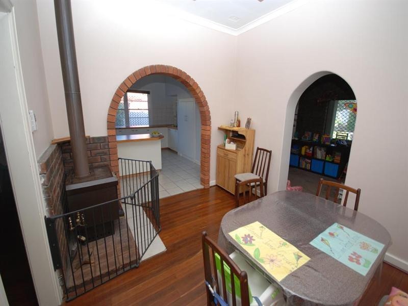 51 Ensign Street, Narrogin WA 6312