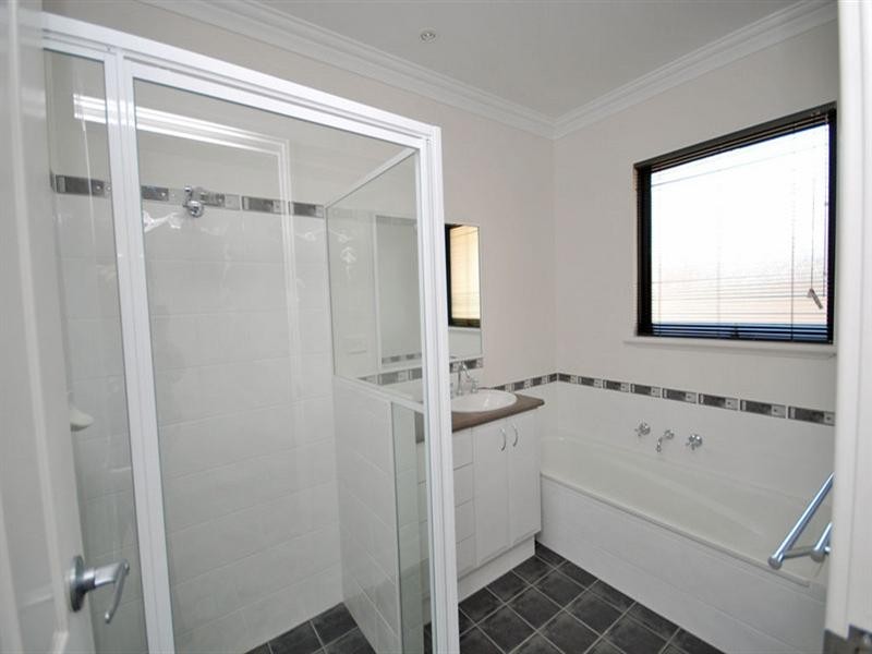 52 Furnival Street, Narrogin WA 6312