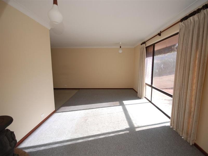 133 Narrakine Road, Narrogin WA 6312