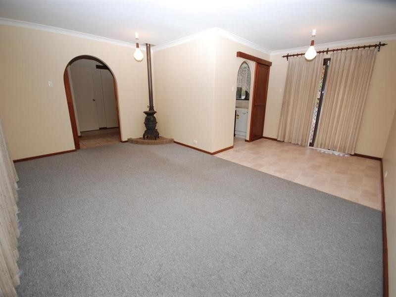 133 Narrakine Road, Narrogin WA 6312