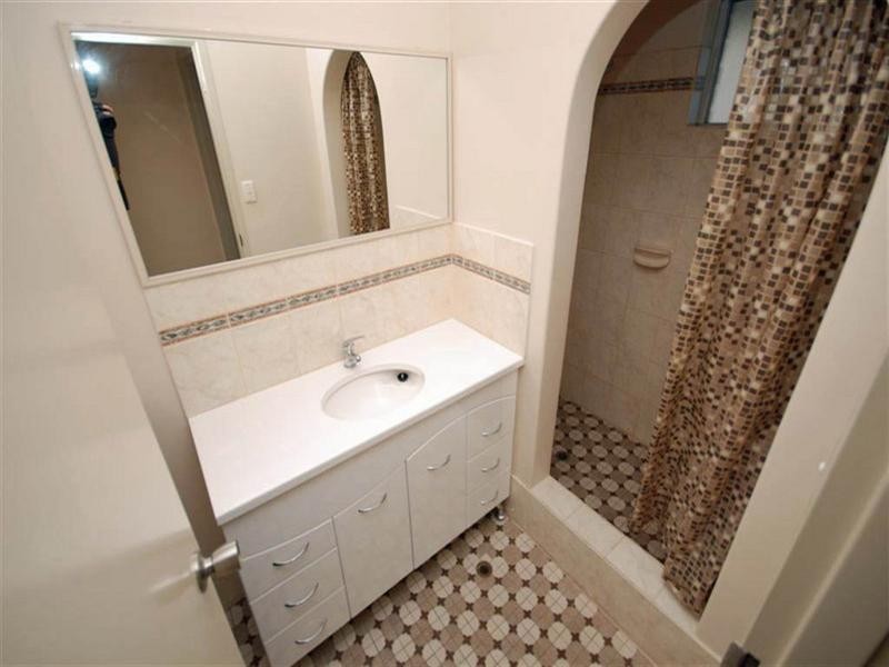 11 Hough Street, Narrogin WA 6312