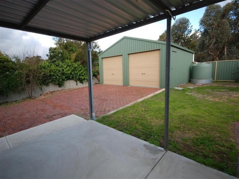11 Hough Street, Narrogin WA 6312