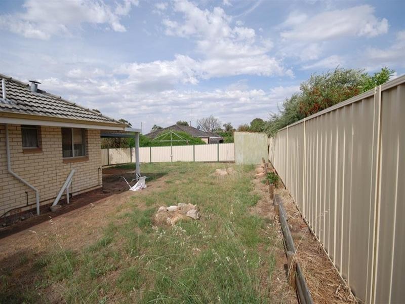 1B Sydney Hall Way, Narrogin WA 6312