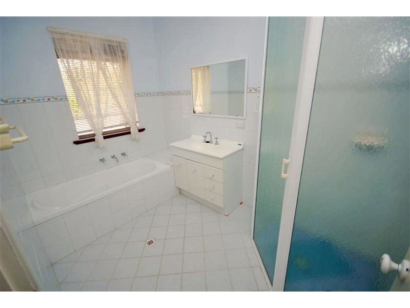 61 Katta Road, Narrogin WA 6312