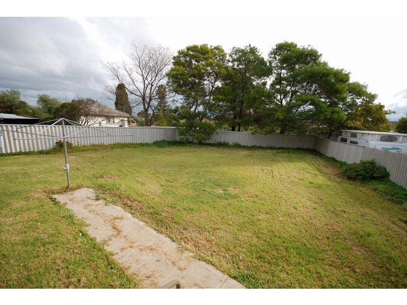 11 Dale Street, Narrogin WA 6312