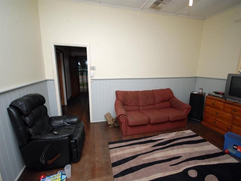 15 May Street, Narrogin WA 6312