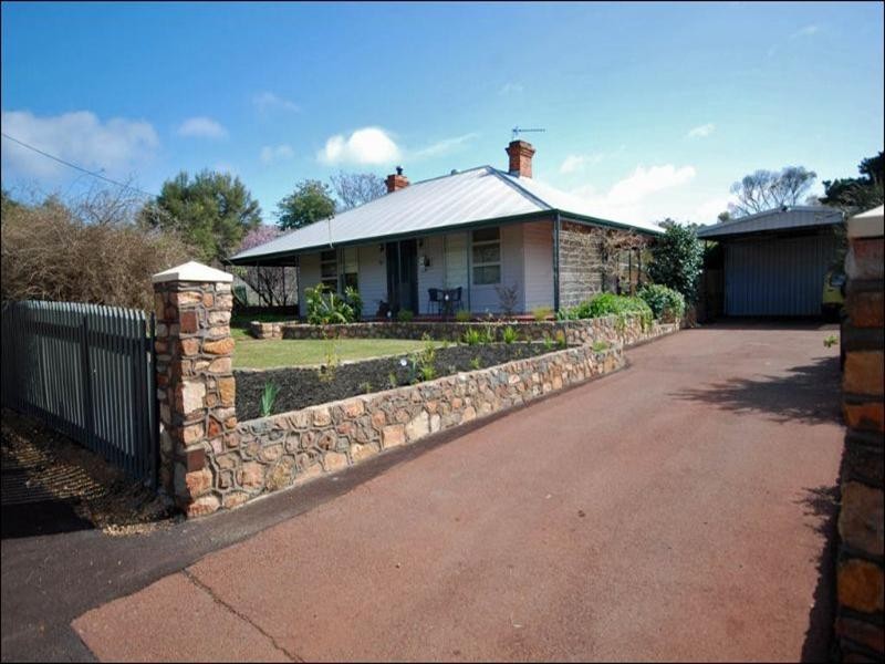 50 Furnival Street, Narrogin WA 6312