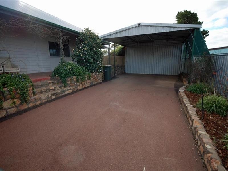 50 Furnival Street, Narrogin WA 6312