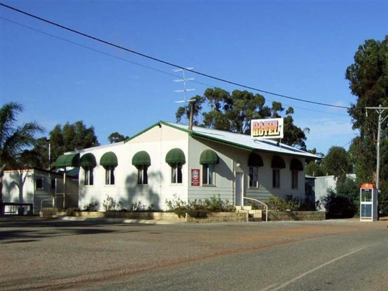 Oasis Hotel, Harrismith WA 6361