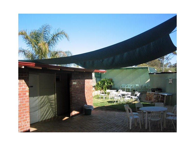 Oasis Hotel, Harrismith WA 6361