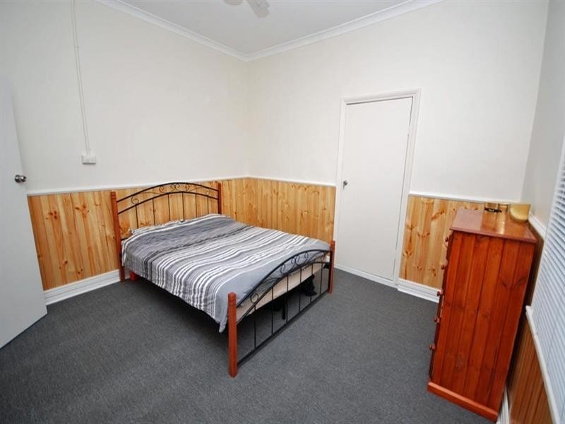 25 Doney Street, Narrogin WA 6312