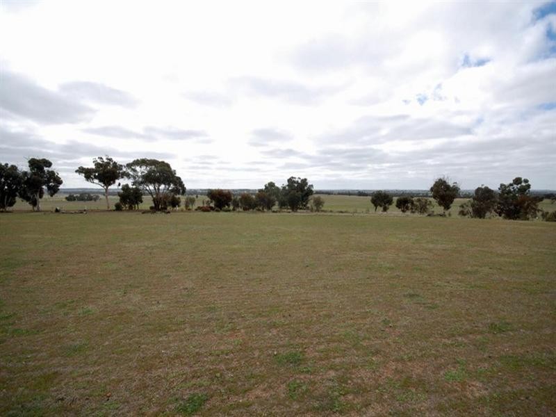 Blocks Great Southern Highway, Highbury WA 6313