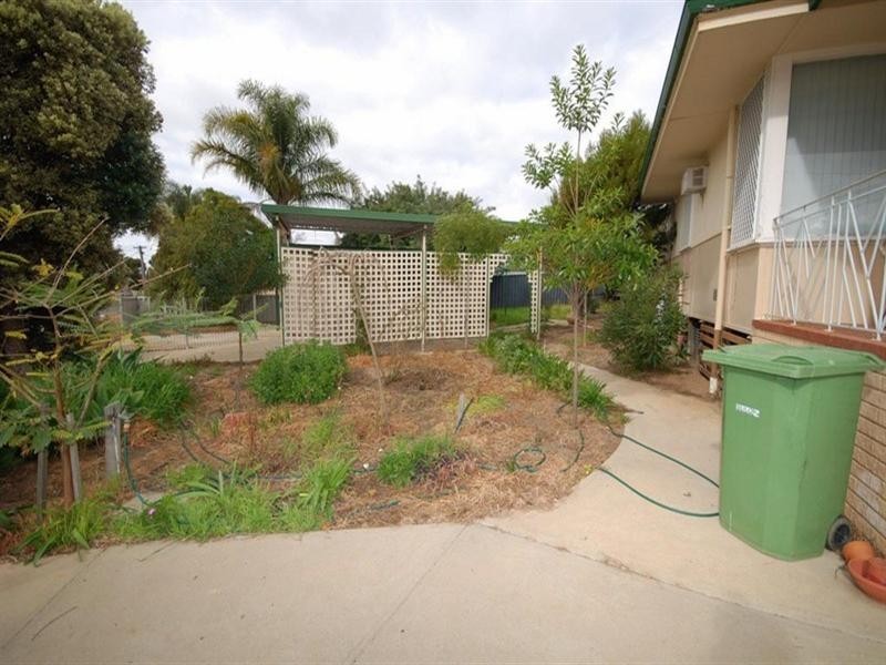 23 Ashworth Crescent, Narrogin WA 6312