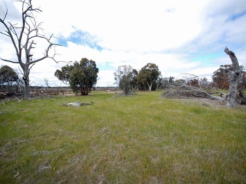 Lot 2558 Great Southern Highway, Highbury WA 6313
