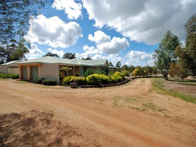 19 Sirdar Street, Wagin WA 6315