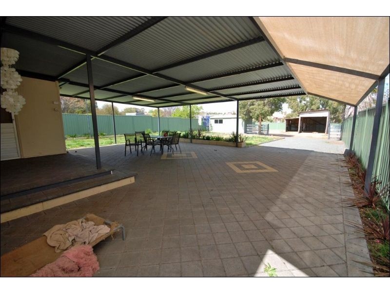 32 Grant Street, Narrogin WA 6312