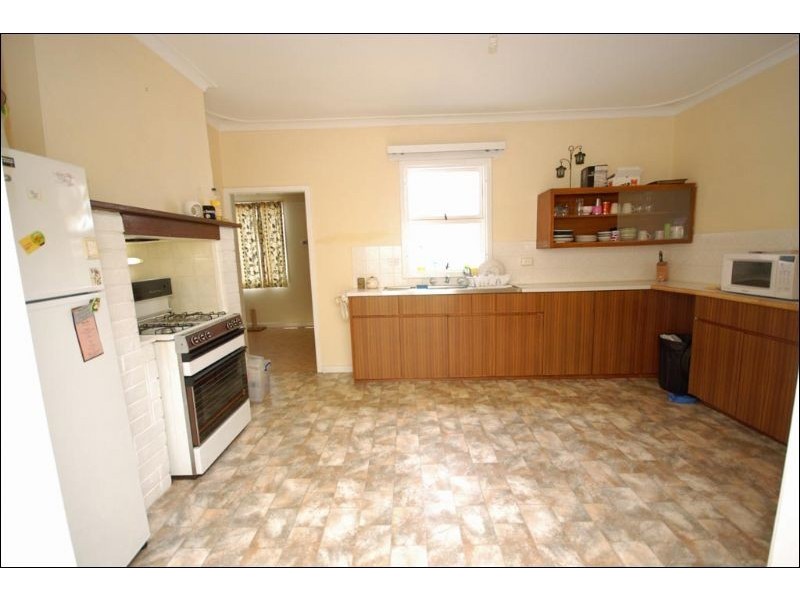 32 Grant Street, Narrogin WA 6312