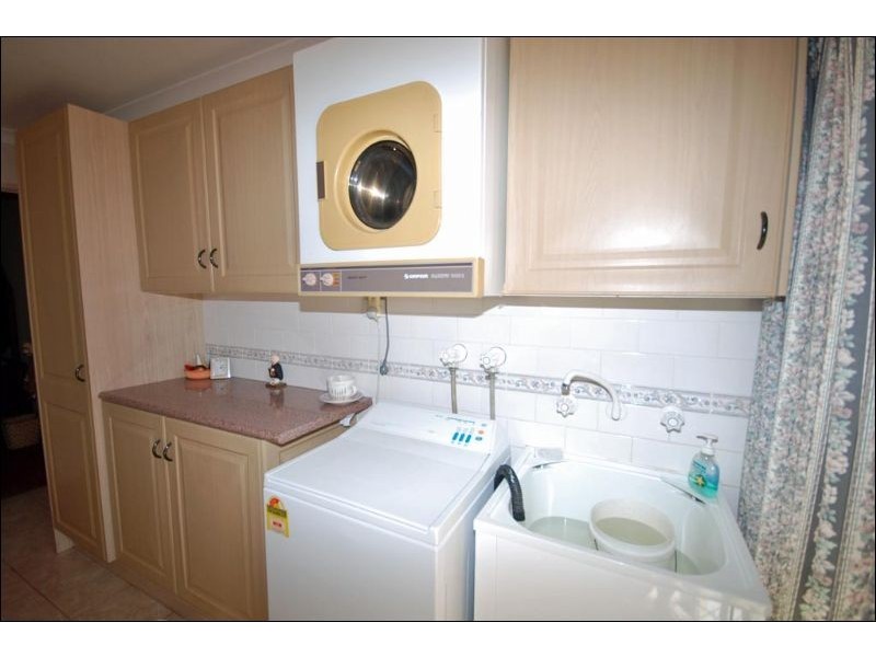 42 Corrie Street, Cuballing WA 6311