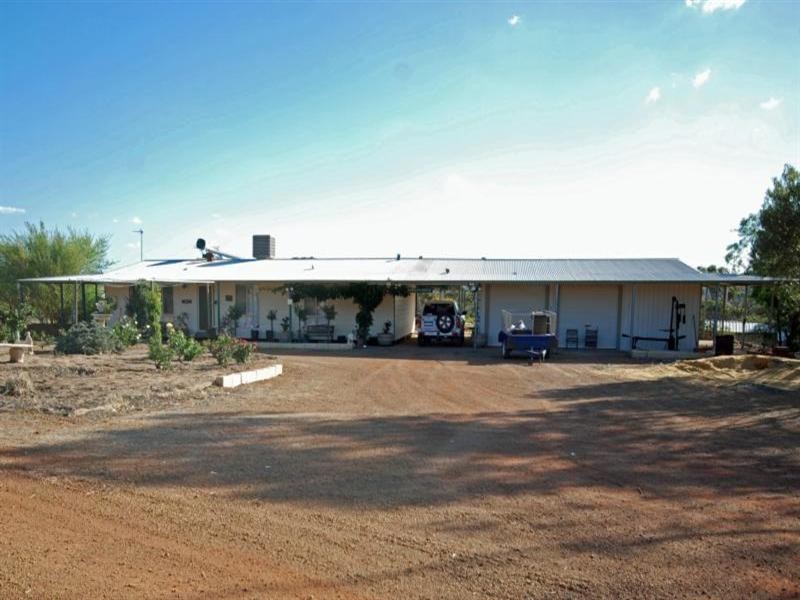 272 Bullara Street, Cuballing WA 6311