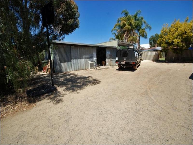 12 Tarbet Street, Wagin WA 6315