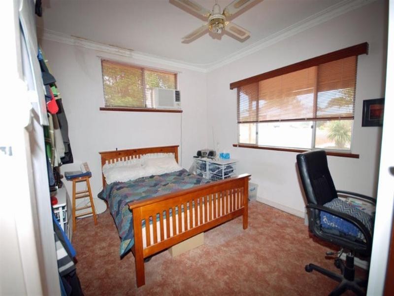 3 Sydney Hall Way, Narrogin WA 6312