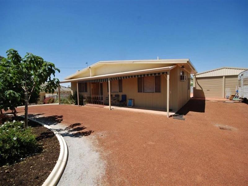 3 Sydney Hall Way, Narrogin WA 6312