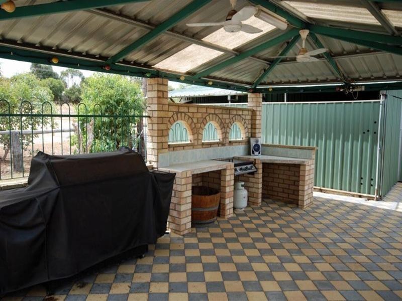 9 Shepherds Turn, Boddington WA 6390