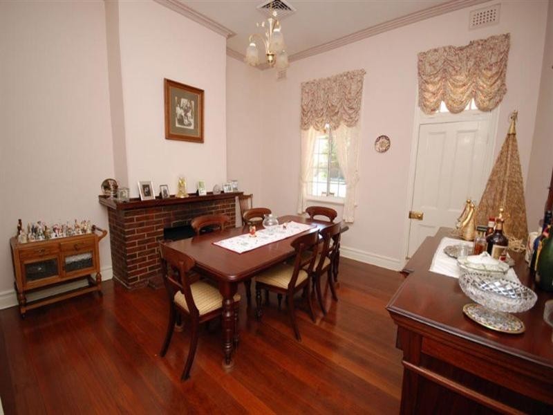 8 Hansard Street, Narrogin WA 6312