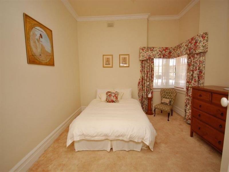 8 Hansard Street, Narrogin WA 6312