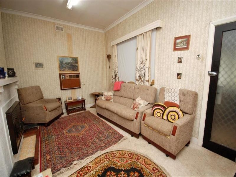 17 Felspar Street, Narrogin WA 6312