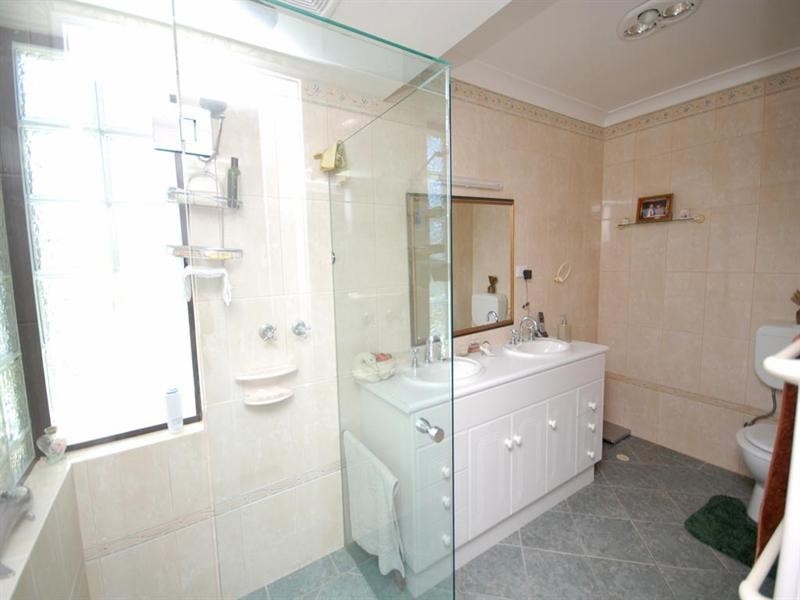 15 Narrakine Road, Narrogin WA 6312