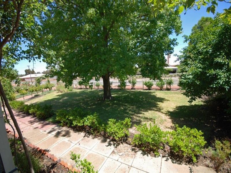 17 Havelock Street, Narrogin WA 6312