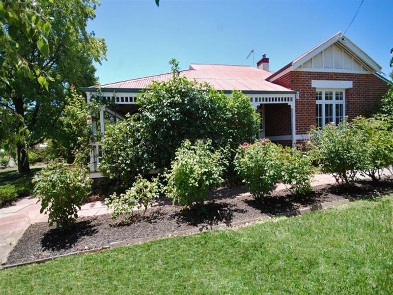 17 Havelock Street, Narrogin WA 6312