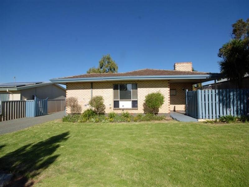 97 Narrakine Road, Narrogin WA 6312