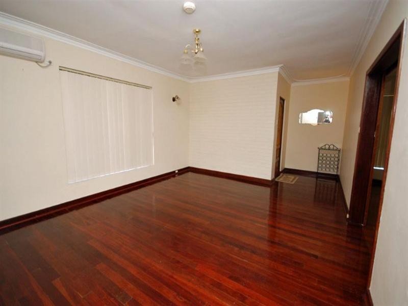 97 Narrakine Road, Narrogin WA 6312