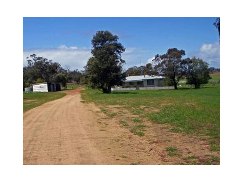 4053 Popanyinning East Road, Popanyinning WA 6309