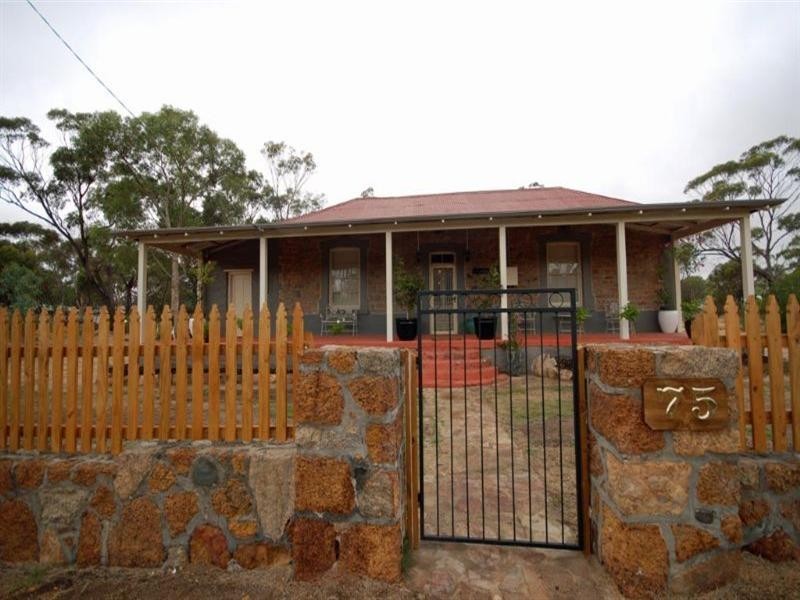 75 and 77 Stratford Street, Pingelly WA 6308