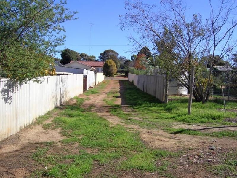 3 Felspar Street, Narrogin WA 6312