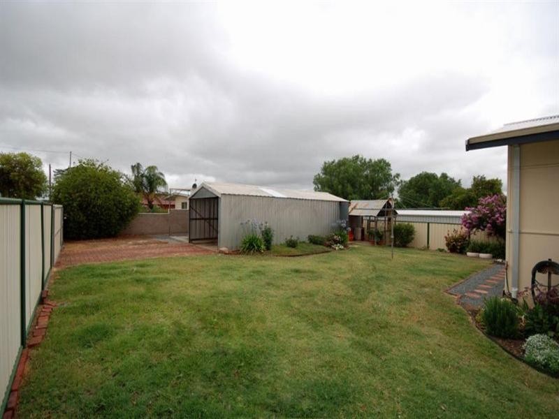 18 Argus Street, Narrogin WA 6312