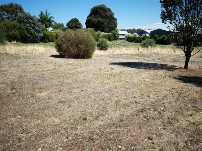 91A Narrakine Road, Narrogin WA 6312