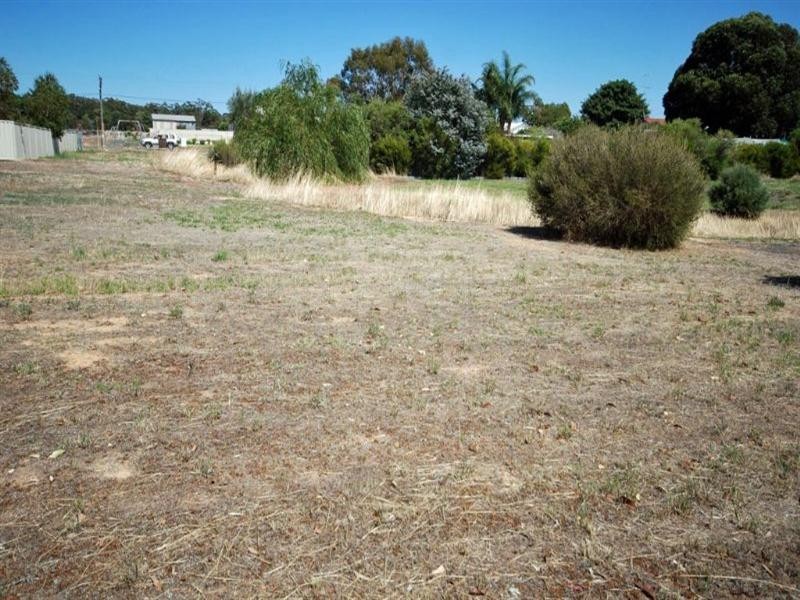 91A Narrakine Road, Narrogin WA 6312