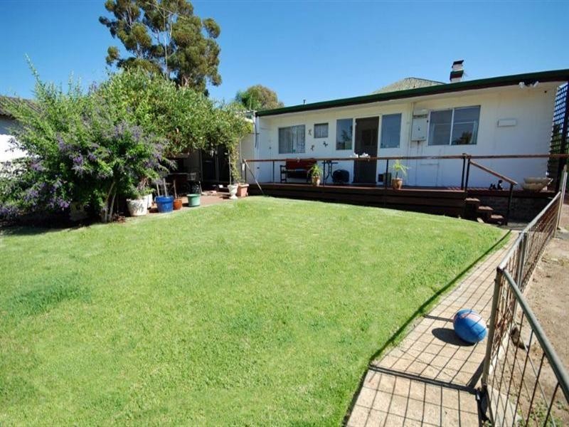 49 Furnival Street, Narrogin WA 6312