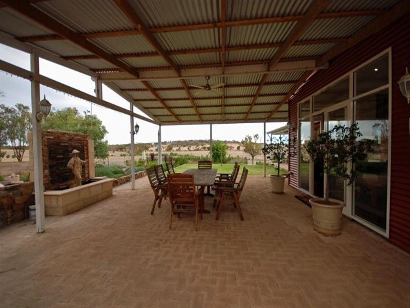 69 Browns Road, Narrogin WA 6312