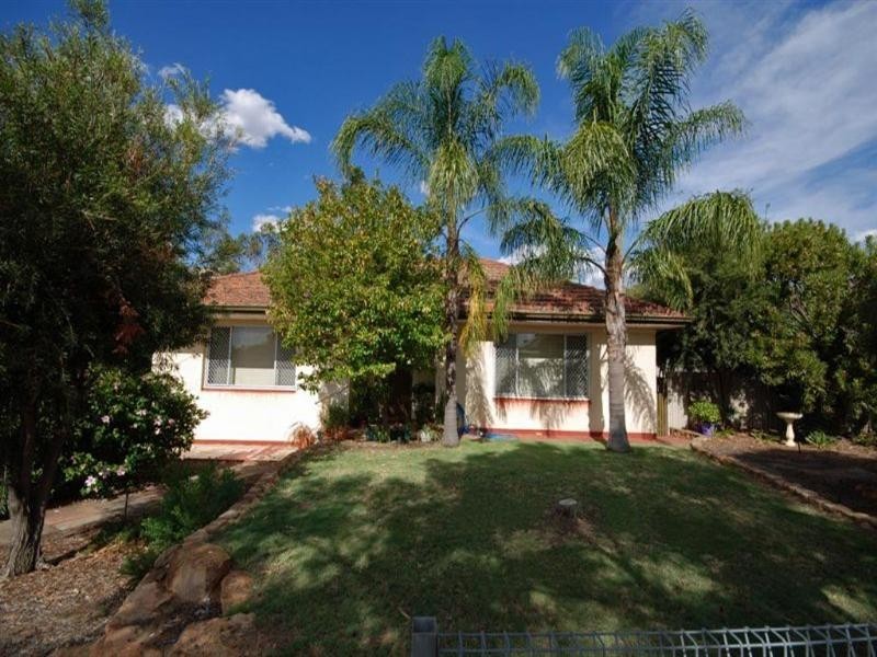 123 Narrakine Road, Narrogin WA 6312