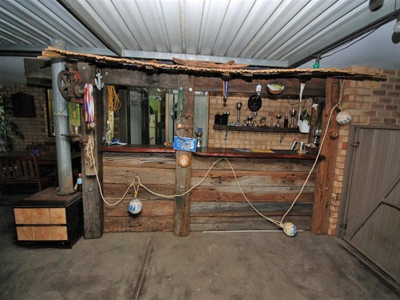 21 Hough Street, Narrogin WA 6312