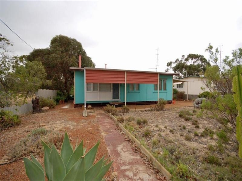 25 Connor Street, Yealering WA 6372