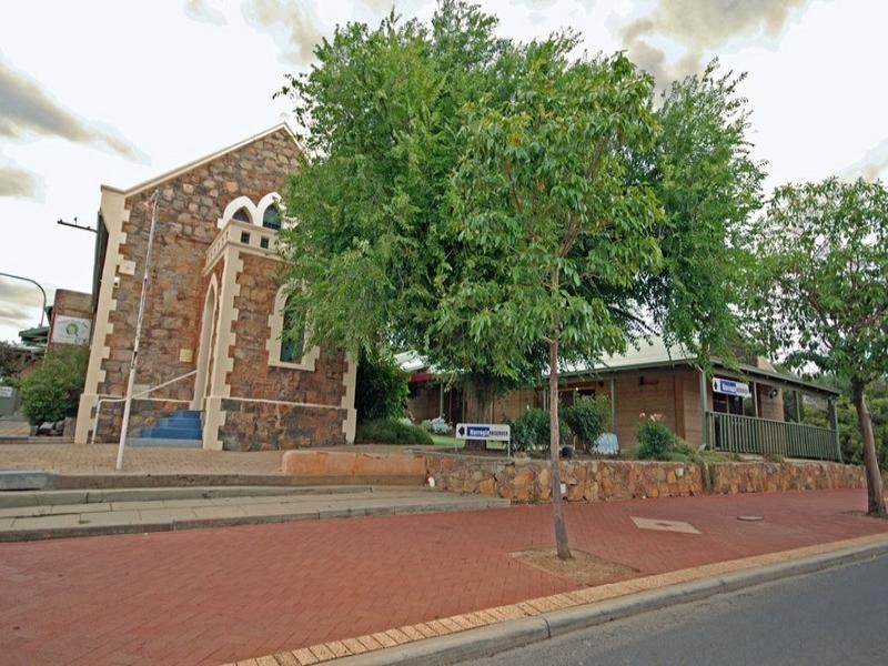 31 Fortune Street, Narrogin WA 6312