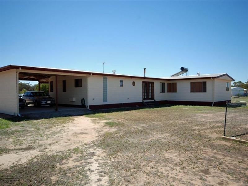 80 Johnston Street, Wagin WA 6315